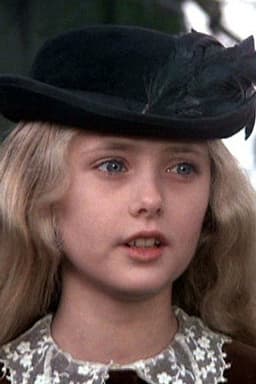 Photo of Samantha Gates