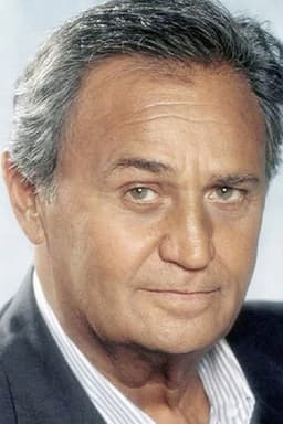 Photo of Roger Hanin