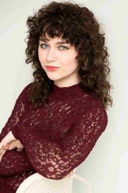 Photo of Maggie Robertson