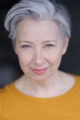 Photo of Sarah Moyle
