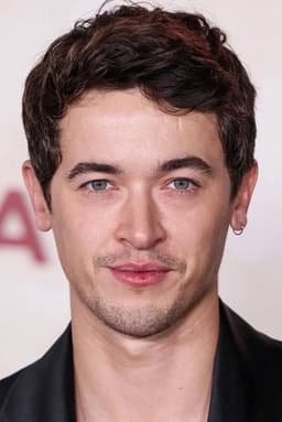 Photo of Tom Blyth