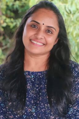 Photo of Nisha Sarangh
