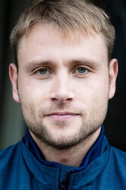 Photo of Max Riemelt
