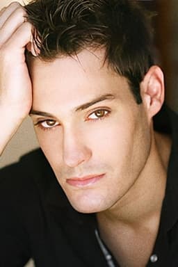Photo of Adam Greer