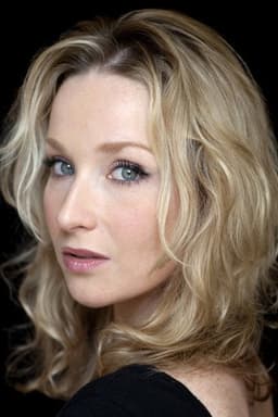 Photo of Amy Beth Hayes