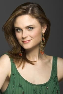 Photo of Emily Deschanel