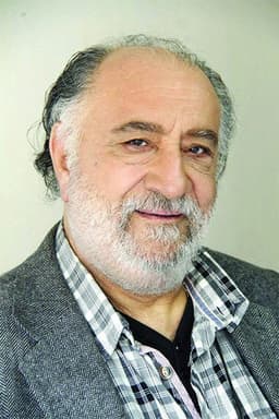 Photo of Dariush Arjmand