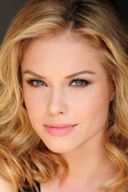Photo of Stephanie Bennett