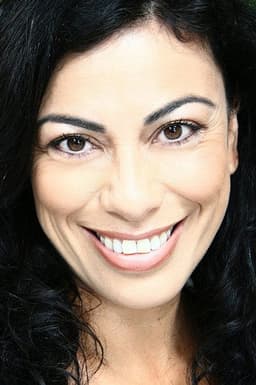 Photo of Carmen Aguirre
