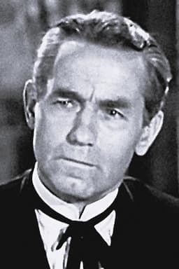Photo of Nelson Leigh