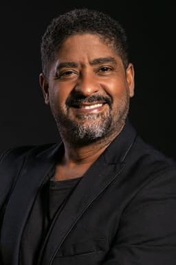 Photo of Raúl Rosário