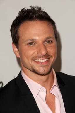 Photo of Drew Lachey