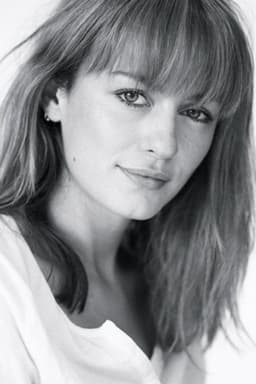 Photo of Lucy Holt