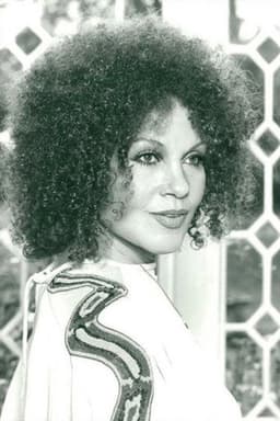 Photo of Cleo Laine