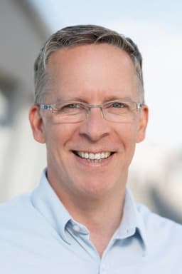 Photo of David T. Knize