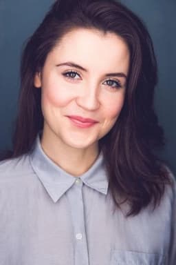 Photo of Oona Roche