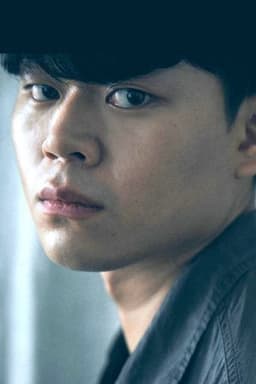 Photo of Heo Geon-young