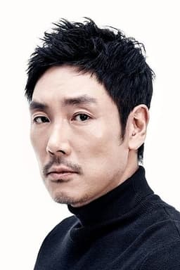 Photo of Cho Jin-woong