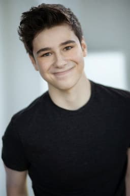 Photo of Oscar Chark