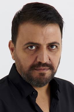 Photo of Şinasi Yurtsever