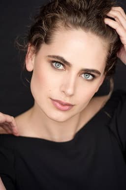 Photo of Cecilia Deacon