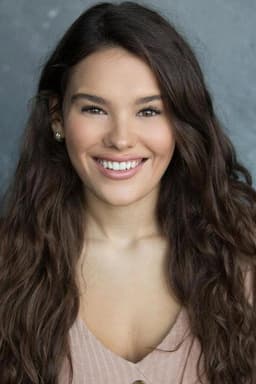 Photo of Lucy Syed