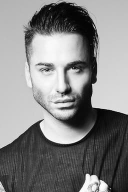 Photo of Aaron Carlo