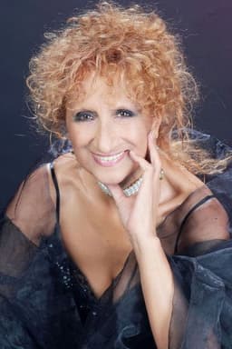 Photo of Anna Mazzamauro