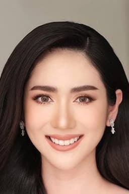 Photo of Kate Sasisarun Phiboonrattapong
