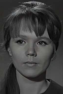 Photo of Nina Mager