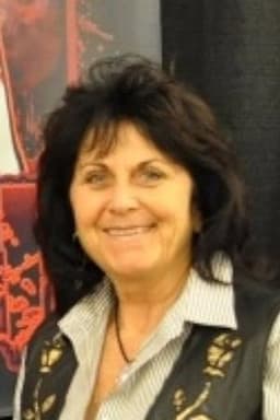 Photo of Sharon Ceccatti