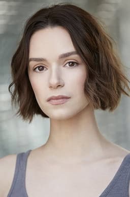 Photo of Alex Essoe