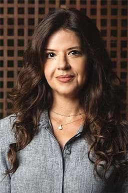 Photo of Mariana Santos