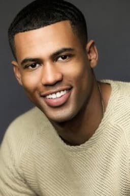 Photo of Chris Tavarez