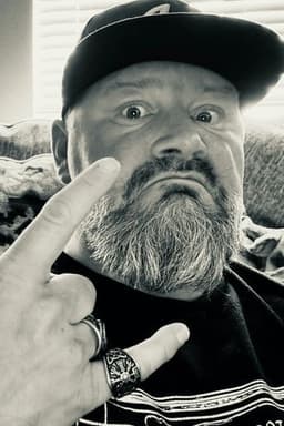 Photo of Dustin Tamplen
