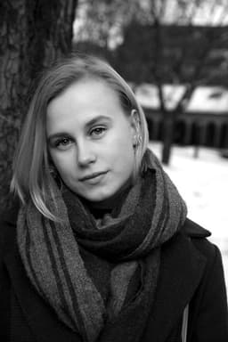 Photo of Emma Bones