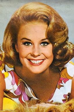 Photo of Cheryl Miller