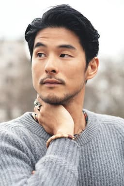Photo of Takayuki Suzuki
