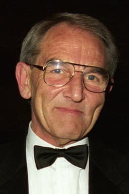 Photo of Roy Battersby