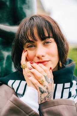 Photo of Barbara Jondot