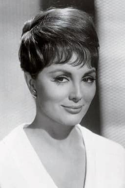 Photo of Charlene Holt