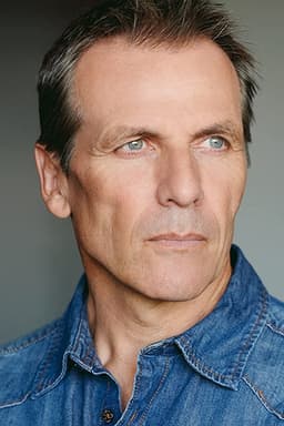 Photo of Alex Carter