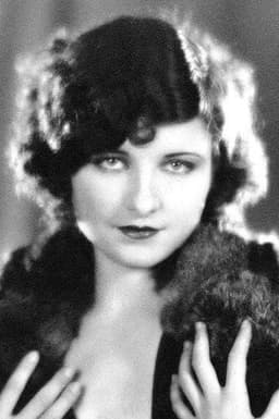 Photo of Evelyn Pierce