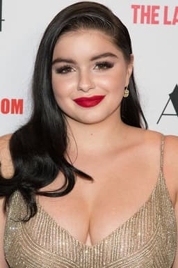Photo of Ariel Winter
