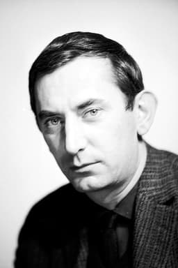 Photo of Gustaw Holoubek