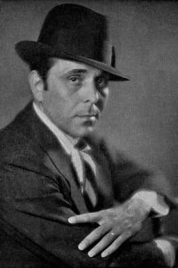 Photo of Arthur Duarte