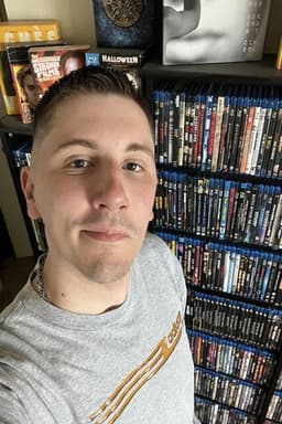 Photo of Justin Nelson