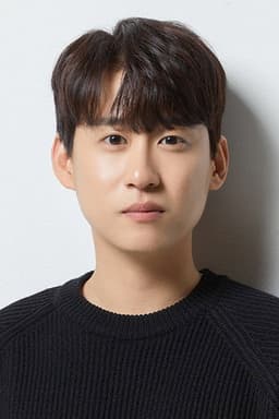 Photo of Lee Yo-seob