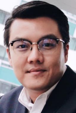 Photo of Teemah Kanjanapairin