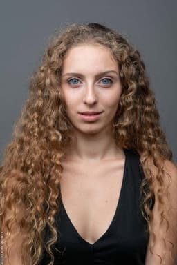 Photo of Andréa Deronzier